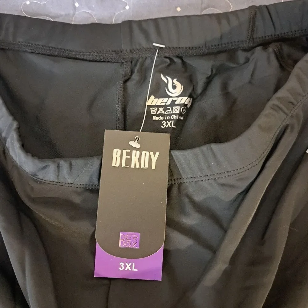 BEROY black padded bike shorts size #3X NWT